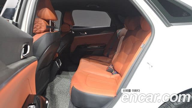 Kia K5 2024 — Şəkil 12/20