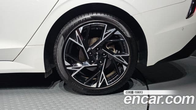 Kia K5 2024 — Photo 14/31