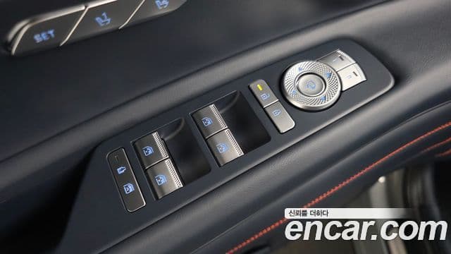 Genesis GV80 Coupe 2024 — ფოტო 13/42