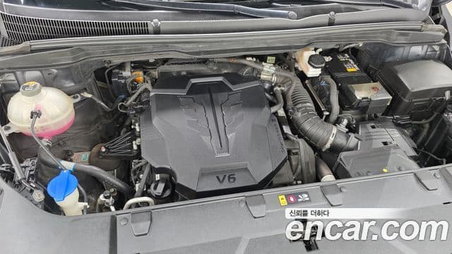 Kia Carnival 2021 — ფოტო 6/20