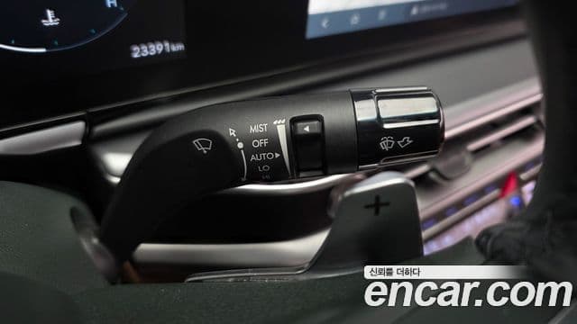 Hyundai Grandeur 2023 — ფოტო 19/20