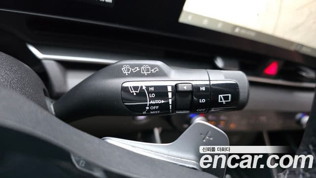 Kia Carnival 2023 — Photo 23/35
