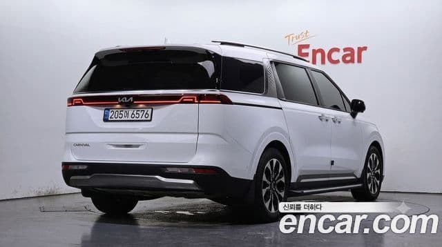 Kia Carnival 2022 — Şəkil 2/20