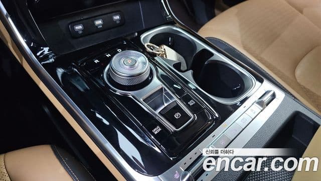 Kia Carnival 2022 — Şəkil 8/20