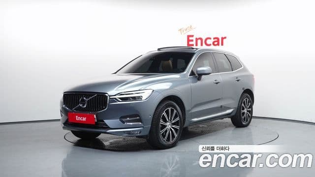 Volvo XC60 2018 — ფოტო 1/20
