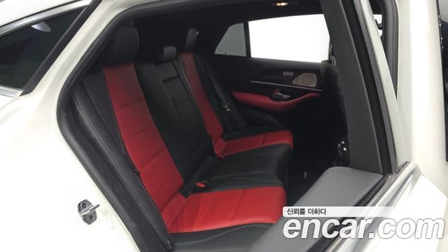 Mercedes-Benz GLE-Class 2023 — ფოტო 11/20
