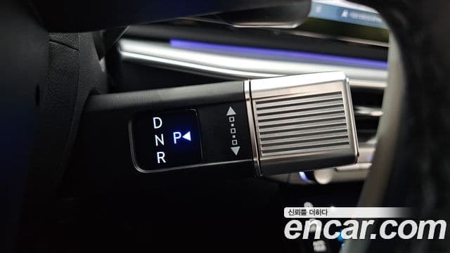 Hyundai Grandeur 2023 — ფოტო 9/20