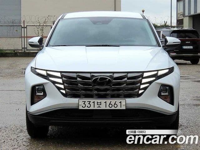 Hyundai The New Tucson 2022 — ფოტო 10/19