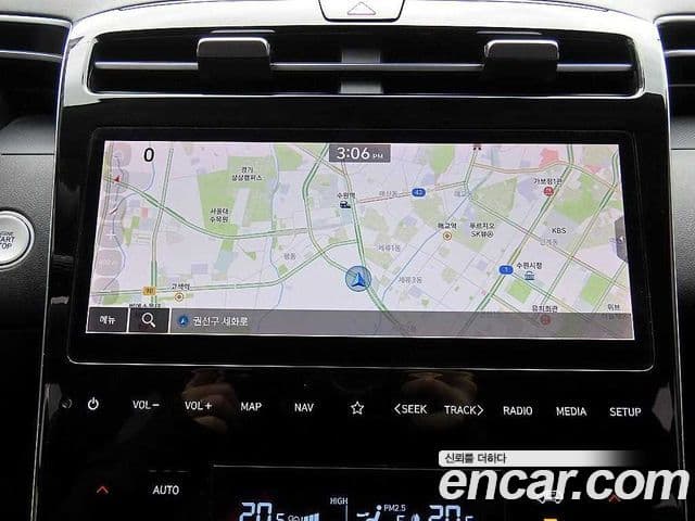 Hyundai The New Tucson 2022 — фото 16 из 19