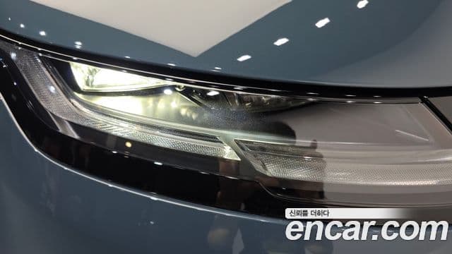 Land Rover Range Rover Evoque 2024 — Photo 30/33