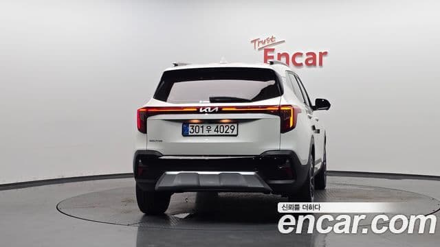 Kia Seltos 2025 — ფოტო 4/20