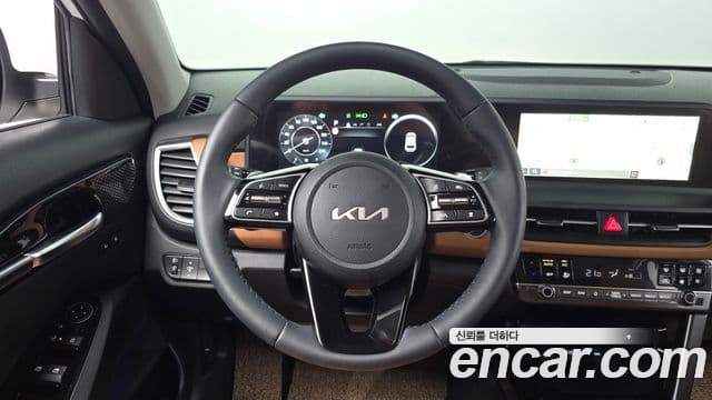 Kia Seltos 2025 — ფოტო 13/20