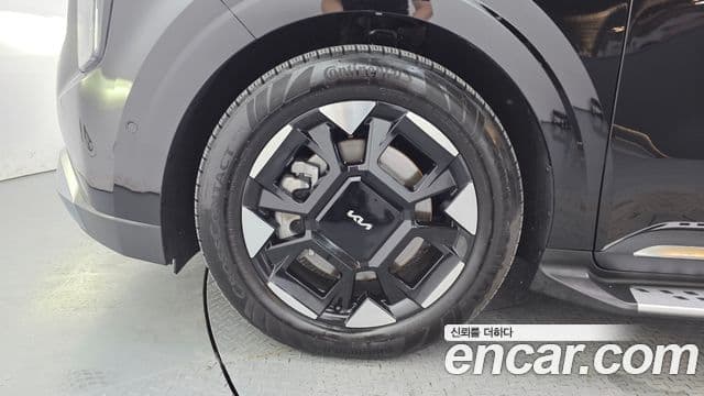 Kia Carnival 2025 — Photo 21/39