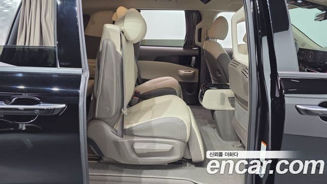 Kia Carnival 2025 — Photo 38/39