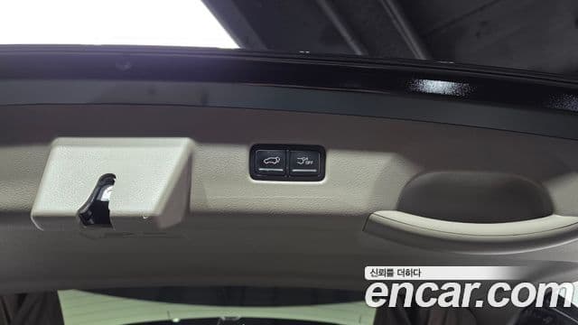 Kia Carnival 2025 — Photo 33/39