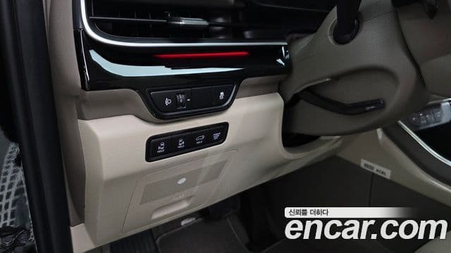 Kia Carnival 2025 — Photo 8/39