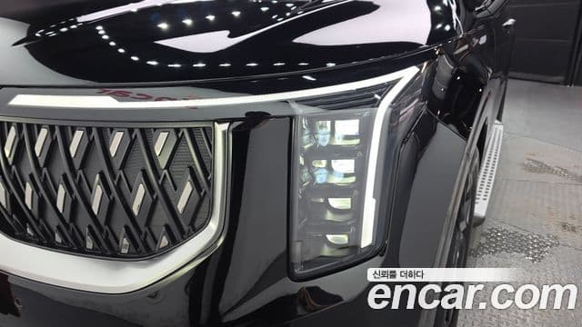 Kia Carnival 2025 — Photo 5/39