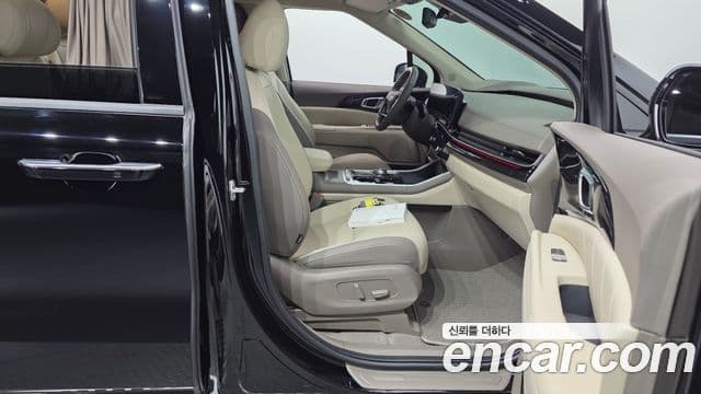Kia Carnival 2025 — Photo 6/39