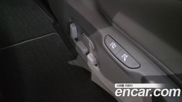 Kia Carnival 2025 — Photo 36/39