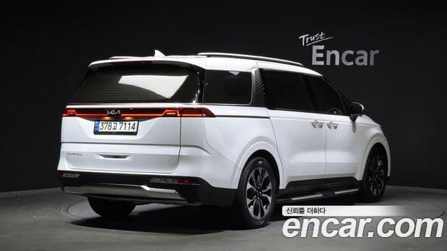 Kia Carnival 2022 — Şəkil 1/20