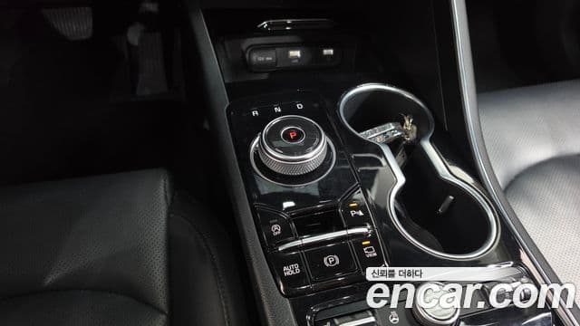 Kia K5 2022 — ფოტო 9/20