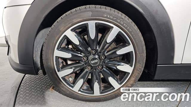 Mini Cooper S 2021 — ფოტო 5/20