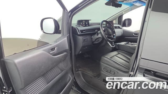 Hyundai Staria 2025 — ფოტო 10/20