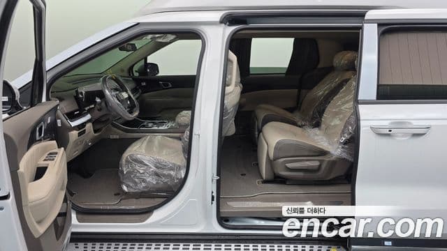 Kia Carnival 2026 — Şəkil 15/20