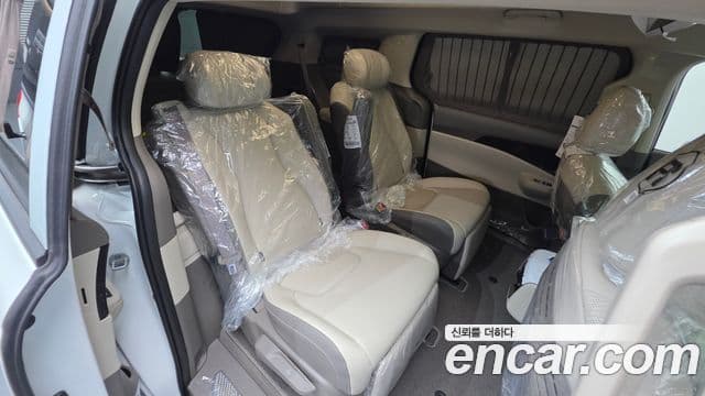Kia Carnival 2026 — Şəkil 17/20