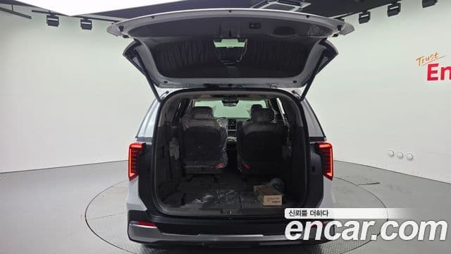 Kia Carnival 2026 — Şəkil 19/20