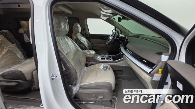 Kia Carnival 2026 — Photo 8/40
