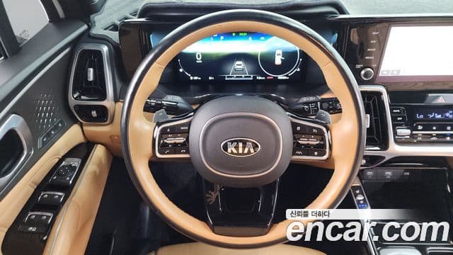 Kia Sorento 2021 — Фото 14/20