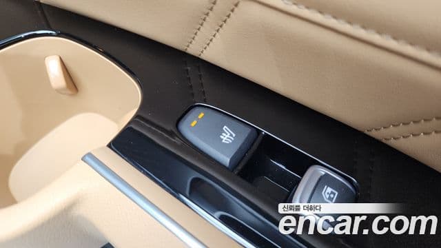 Kia Sorento 2021 — Фото 18/20