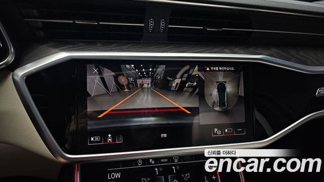 Audi A6 2023 — ფოტო 15/20
