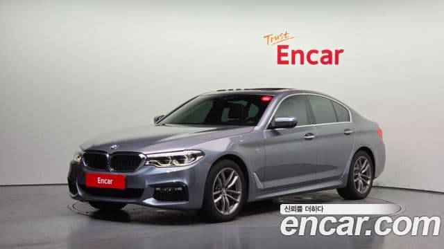 BMW 5 Series 2018 — Şəkil 1/20