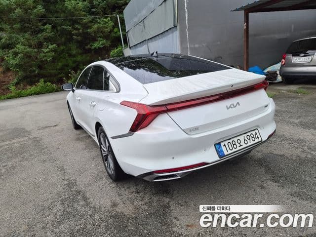 Kia K8 2022 — ფოტო 10/20