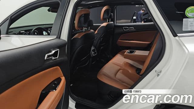 Kia Sportage 2022 — фото 12 из 20