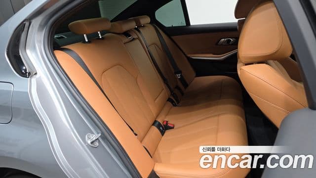 BMW 3 Series 2024 — ფოტო 12/20