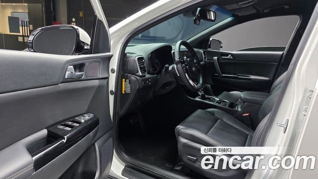 Kia Sportage The Bold 2019 — Фото 10/20