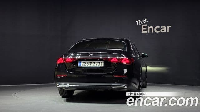 Mercedes-Benz E-Class 2024 — Şəkil 4/20