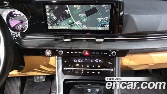 Kia Carnival 2021 — Şəkil 13/20