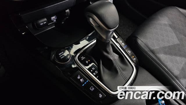 Kia Seltos 2021 — ფოტო 9/20