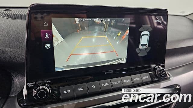 Kia Seltos 2021 — ფოტო 15/20