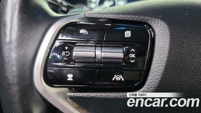 Kia K8 2022 — Şəkil 19/20