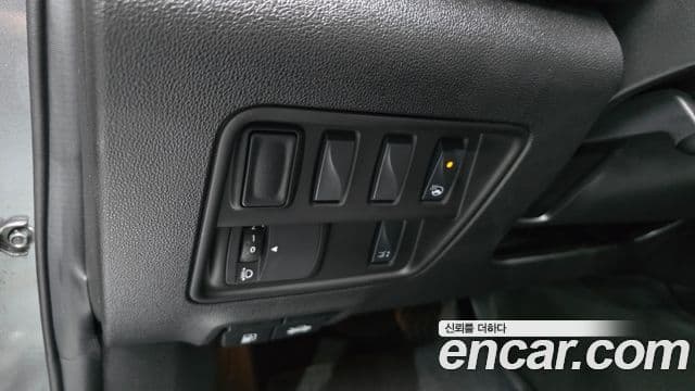 Renault Samsung QM6 2022 — Şəkil 32/33