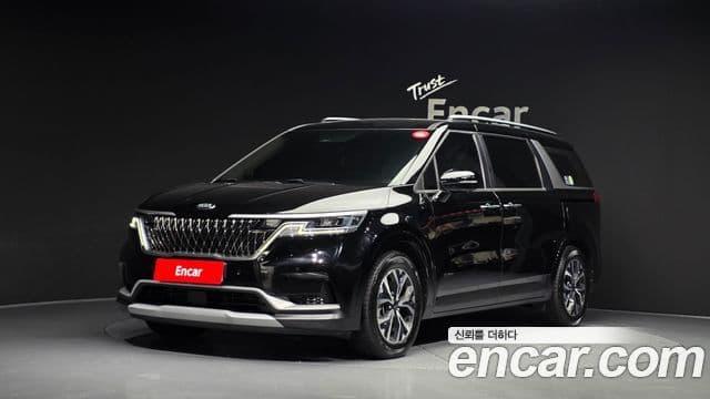 Kia Carnival 2021 — Фото 1/20
