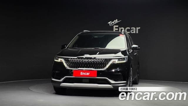 Kia Carnival 2021 — Фото 4/20