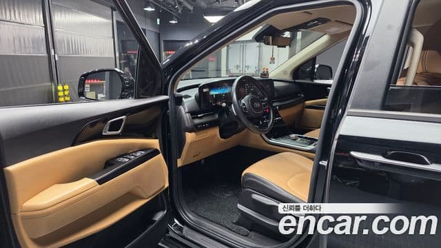 Kia Carnival 2021 — Фото 10/20