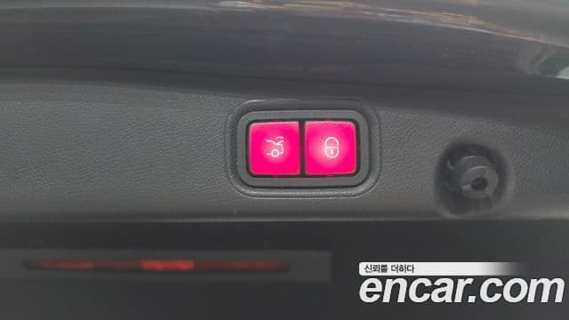 Mercedes-Benz E-Class 2021 — Şəkil 19/20