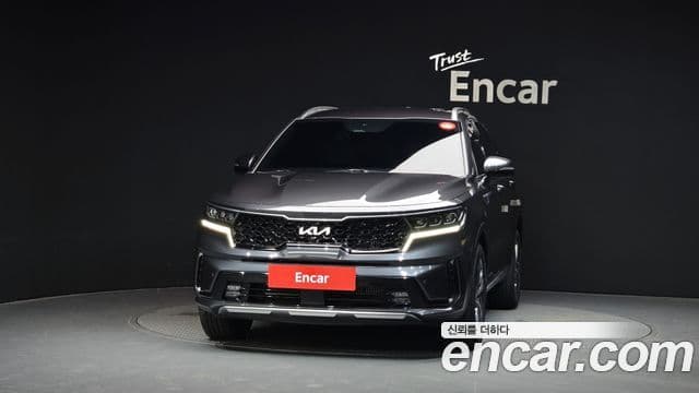 Kia Sorento 2022 — Фото 2/20